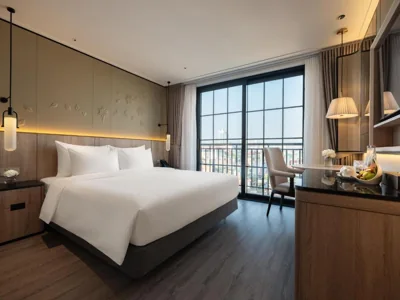 Prestige 套房，双人或双床、阳台及城市景观，含温泉礼遇和机场接送 — HOTEL du LAC SIGNATURE